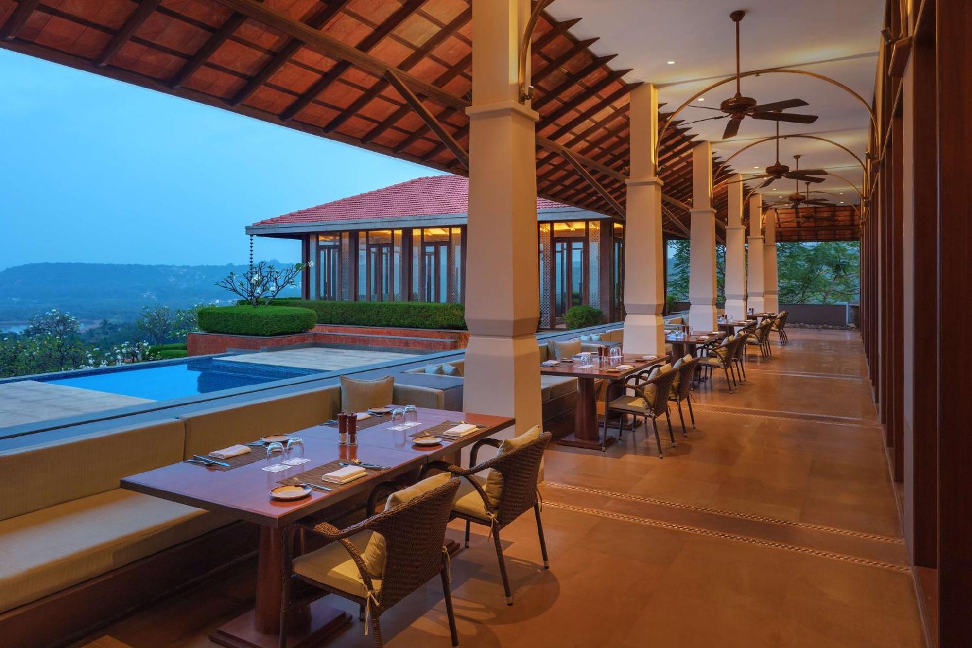 Hilton Goa Resort Candolim Esterno foto